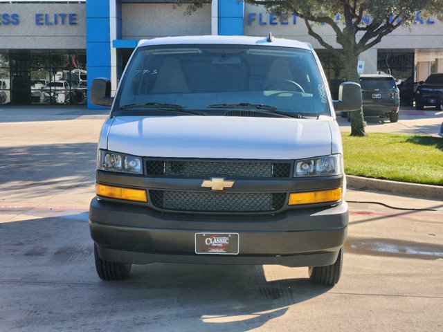 2025 Chevrolet Express Cargo Van  9