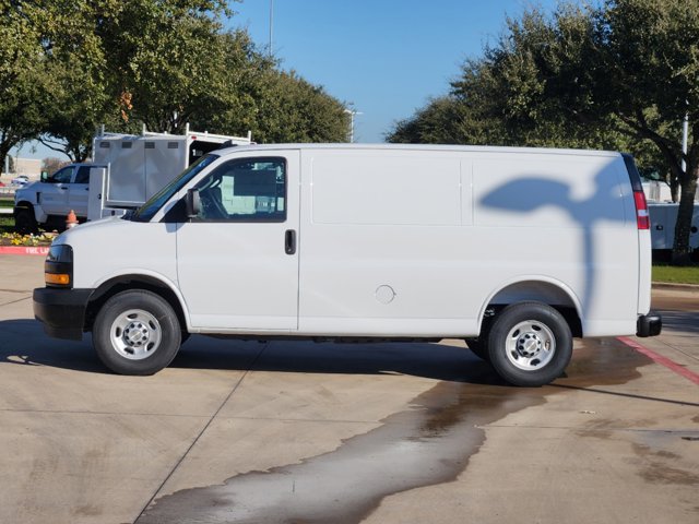 2025 Chevrolet Express Cargo Van  11