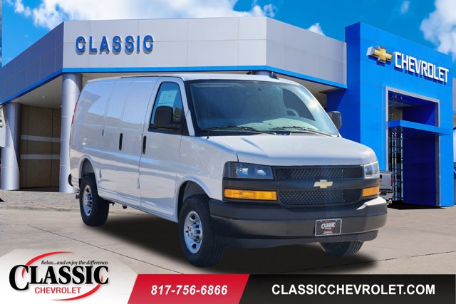 2025 Chevrolet Express Cargo Van  1