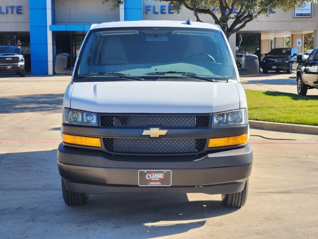 2025 Chevrolet Express Cargo Van  9