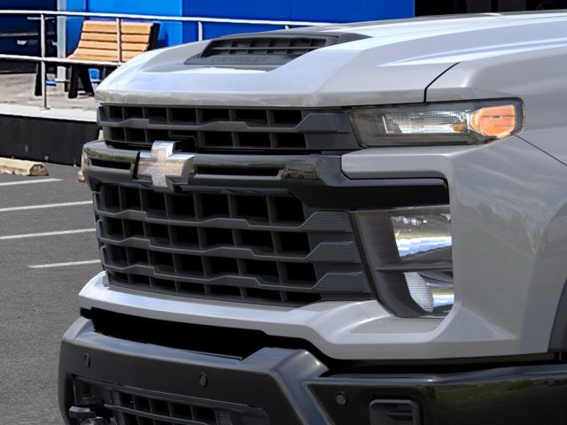 2025 Chevrolet Silverado 2500HD Custom 13