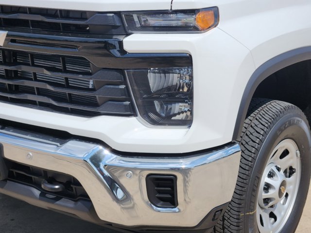 2025 Chevrolet Silverado 2500HD LTZ 16