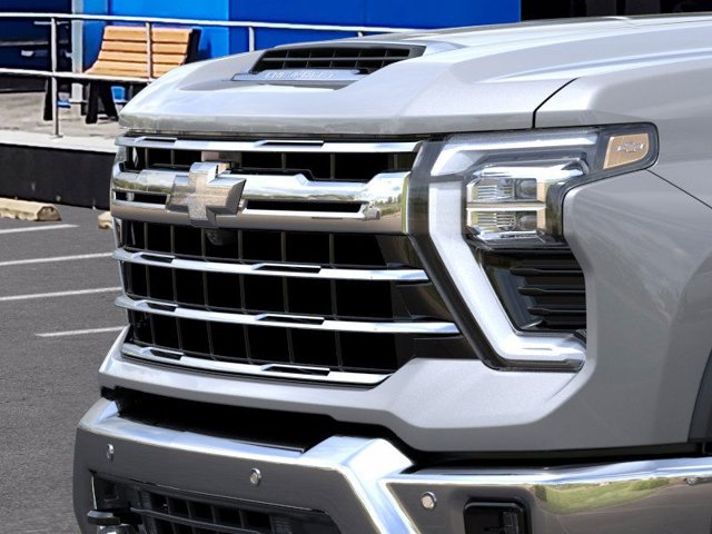 2025 Chevrolet Silverado 2500HD LTZ 13