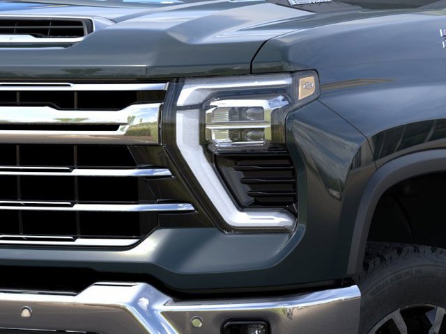 2025 Chevrolet Silverado 2500HD LTZ 10