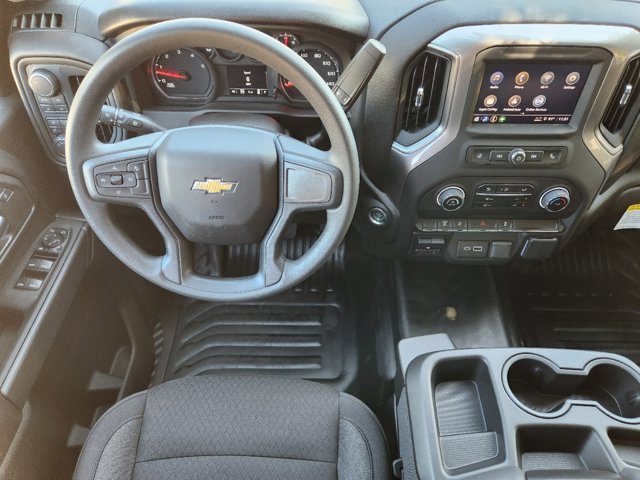 2025 Chevrolet Silverado 3500HD CC Work Truck 26