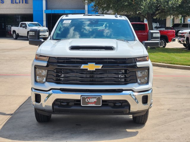 2025 Chevrolet Silverado 3500HD CC Work Truck 8