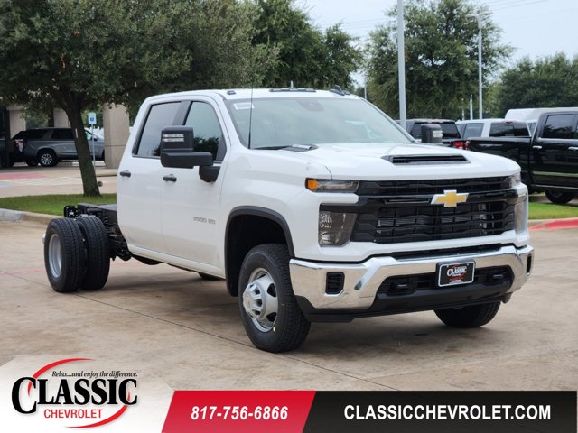 2025 Chevrolet Silverado 3500HD CC Work Truck 1