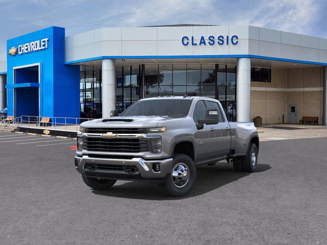 2025 Chevrolet Silverado 3500HD LT 8