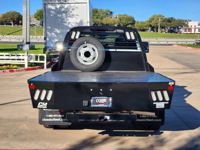 2025 Chevrolet Silverado 3500HD CC Work Truck 12