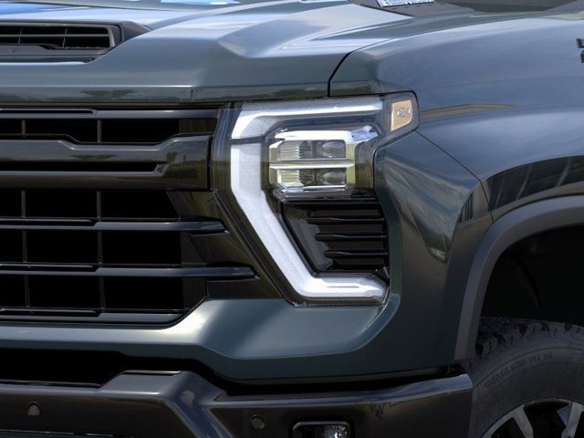 2025 Chevrolet Silverado 2500HD LT 10