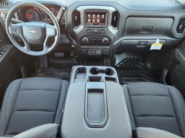 2025 Chevrolet Silverado 3500HD CC Work Truck 24