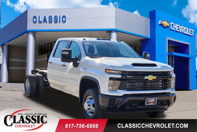 2025 Chevrolet Silverado 3500HD CC Work Truck 1