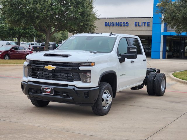 2025 Chevrolet Silverado 3500HD CC Work Truck 9