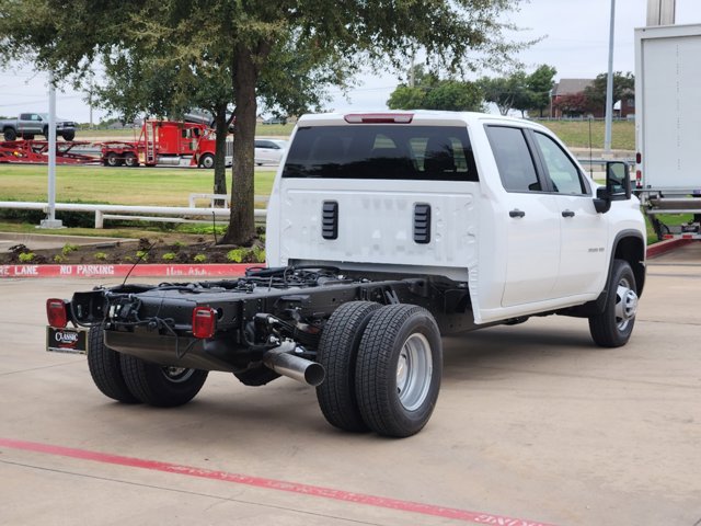 2025 Chevrolet Silverado 3500HD CC Work Truck 12