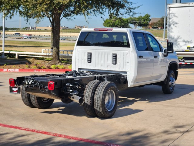 2025 Chevrolet Silverado 3500HD CC Work Truck 13