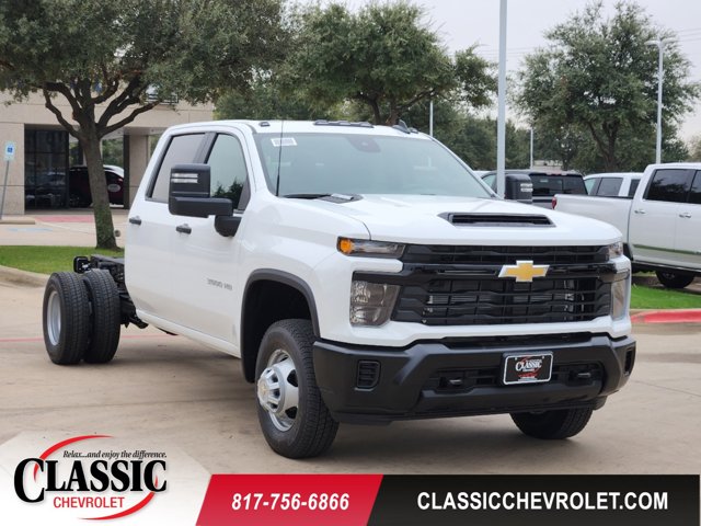 2025 Chevrolet Silverado 3500HD CC Work Truck 1