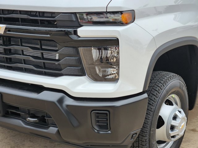 2025 Chevrolet Silverado 3500HD CC Work Truck 14