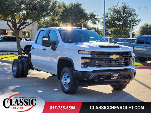 2025 Chevrolet Silverado 3500HD CC Work Truck 1