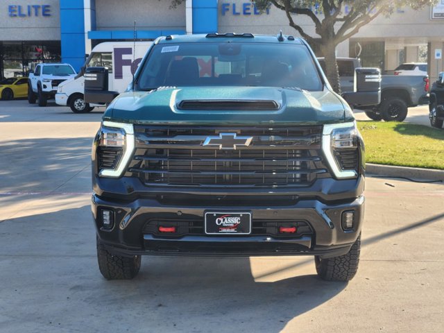 2025 Chevrolet Silverado 2500HD LT 11