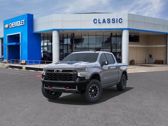 2025 Chevrolet Silverado 1500 ZR2 8