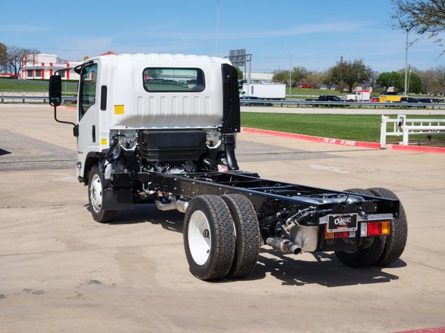 2025 Chevrolet 5500 XG LCF Gas NA 2