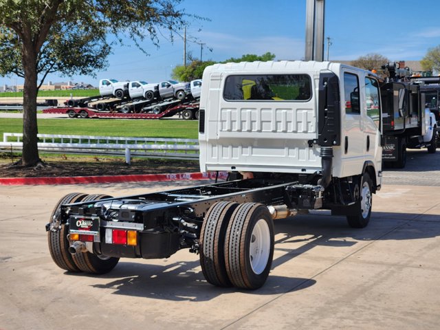 2025 Chevrolet 5500 XG LCF Gas NA 11