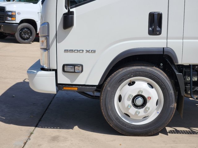 2025 Chevrolet 5500 XG LCF Gas NA 12