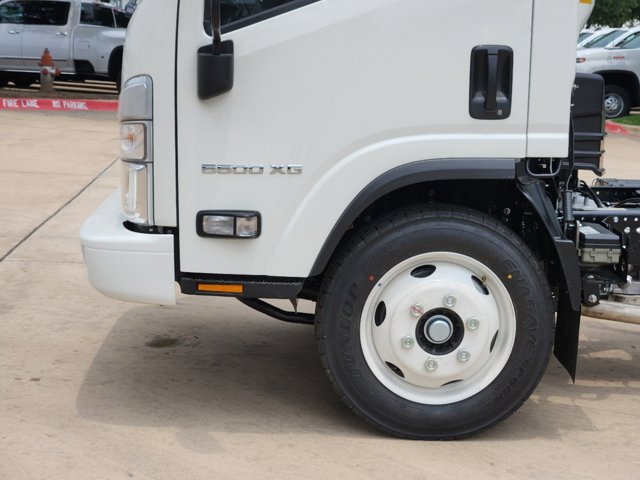 2025 Chevrolet 5500 XG LCF Gas NA 12