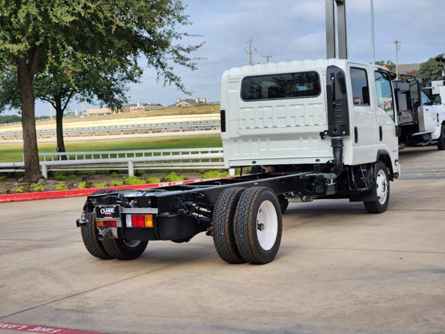 2025 Chevrolet 5500 XG LCF Gas NA 8