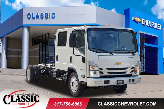 2025 Chevrolet 5500 XG LCF Gas NA 1