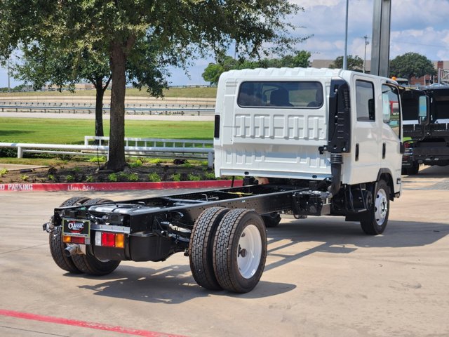 2025 Chevrolet 5500 XG LCF Gas NA 11