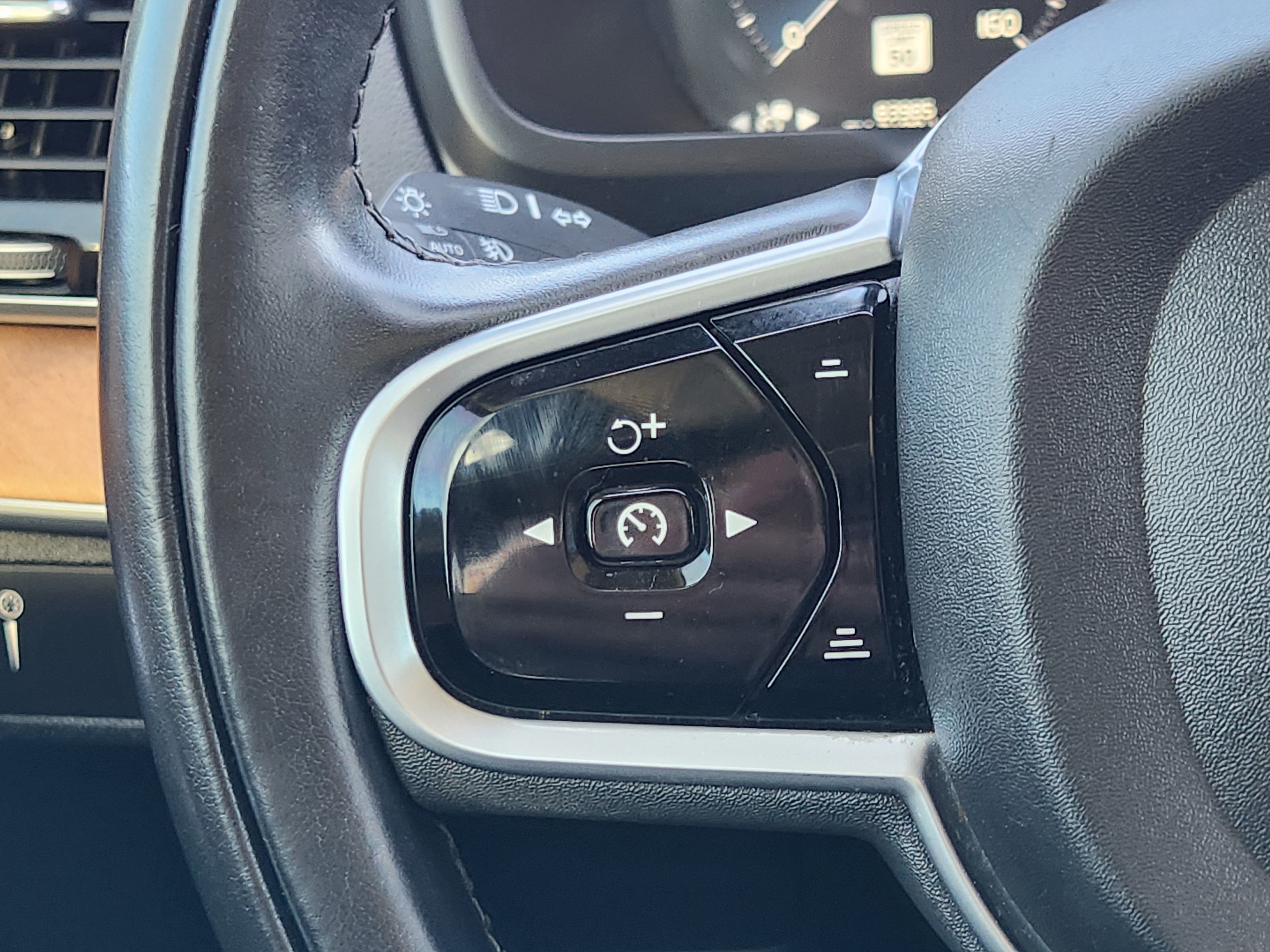 2019 Volvo XC90 T6 Inscription 28