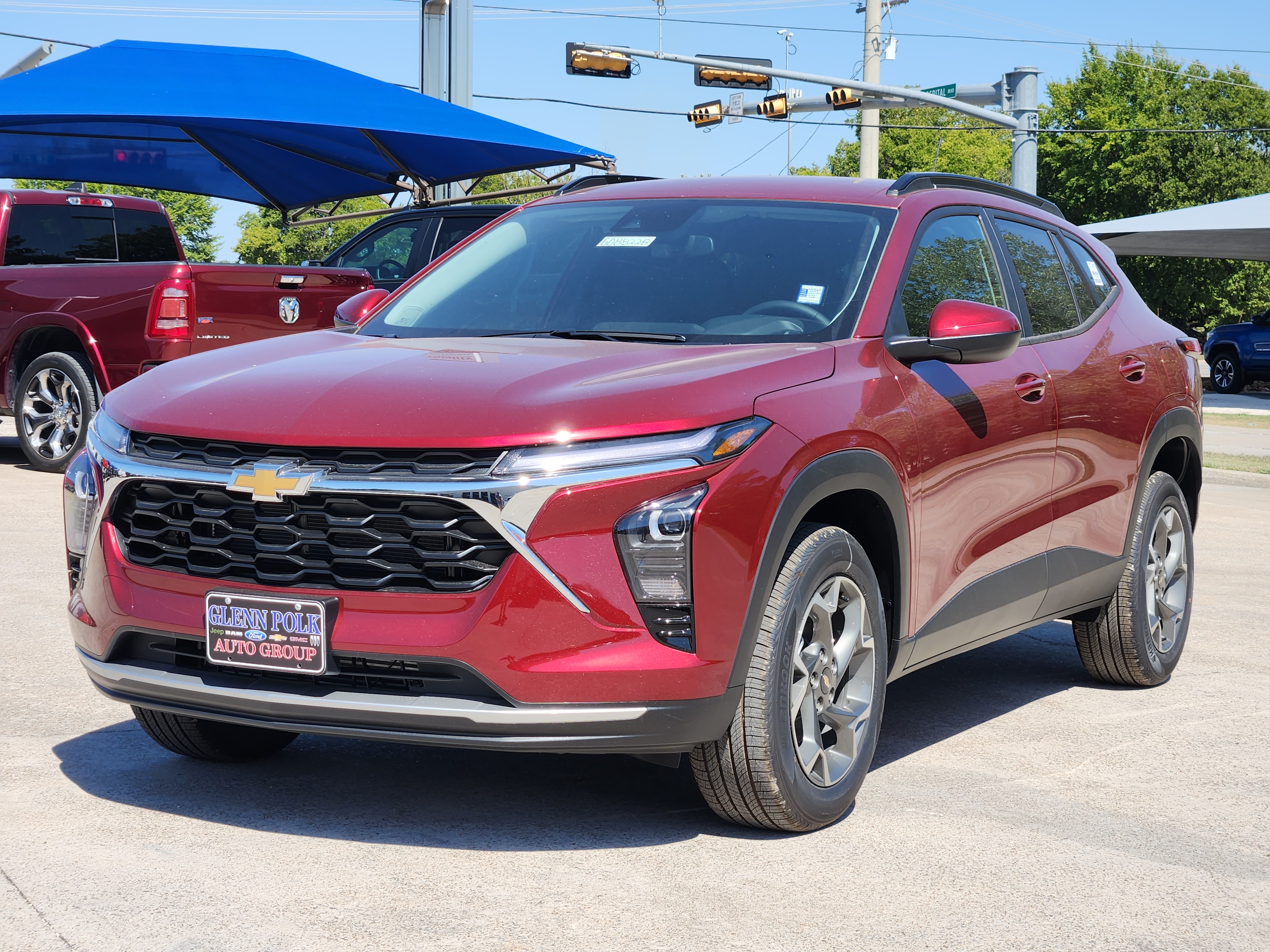 2025 Chevrolet Trax LT 2