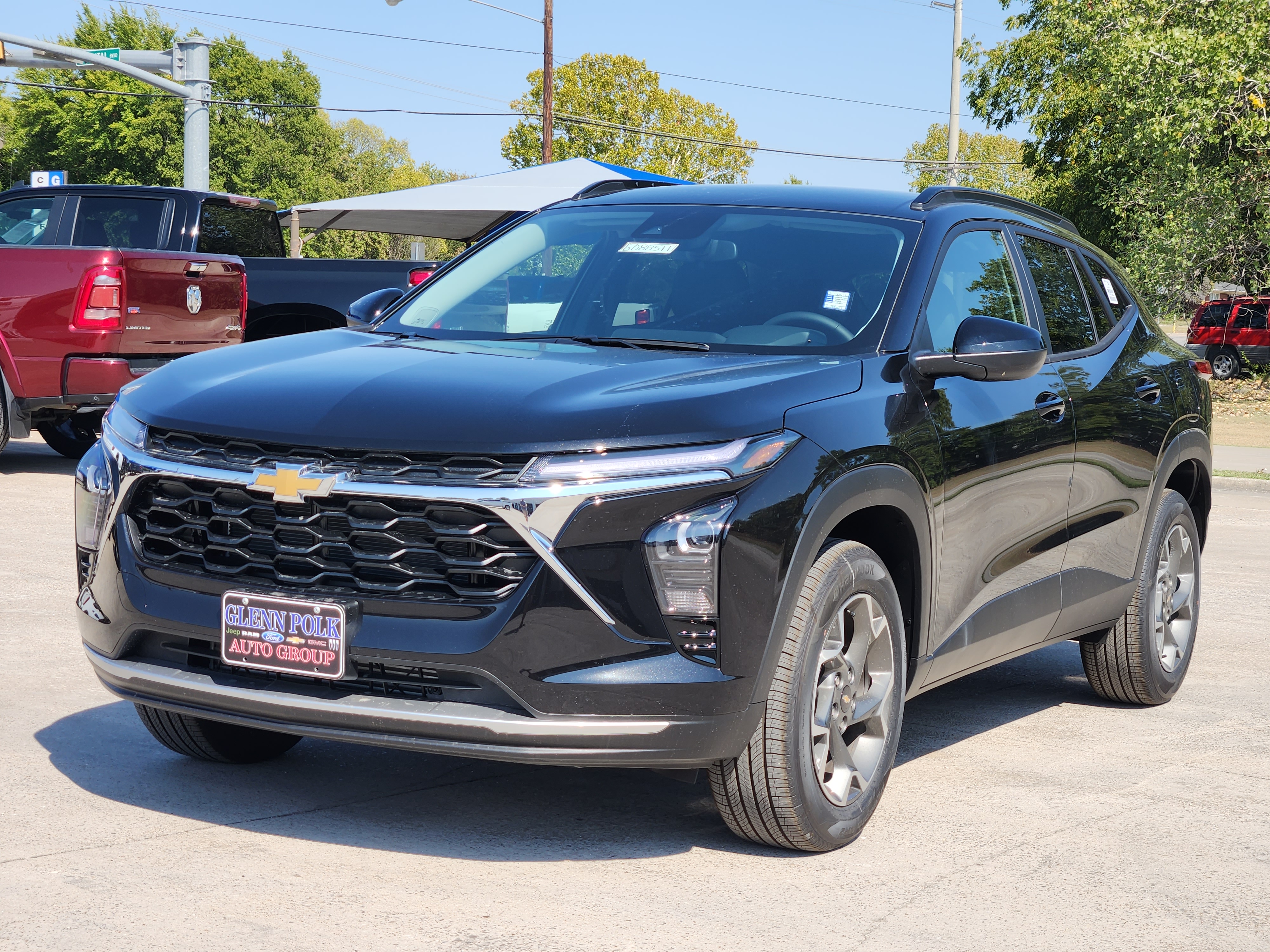 2025 Chevrolet Trax LT 2