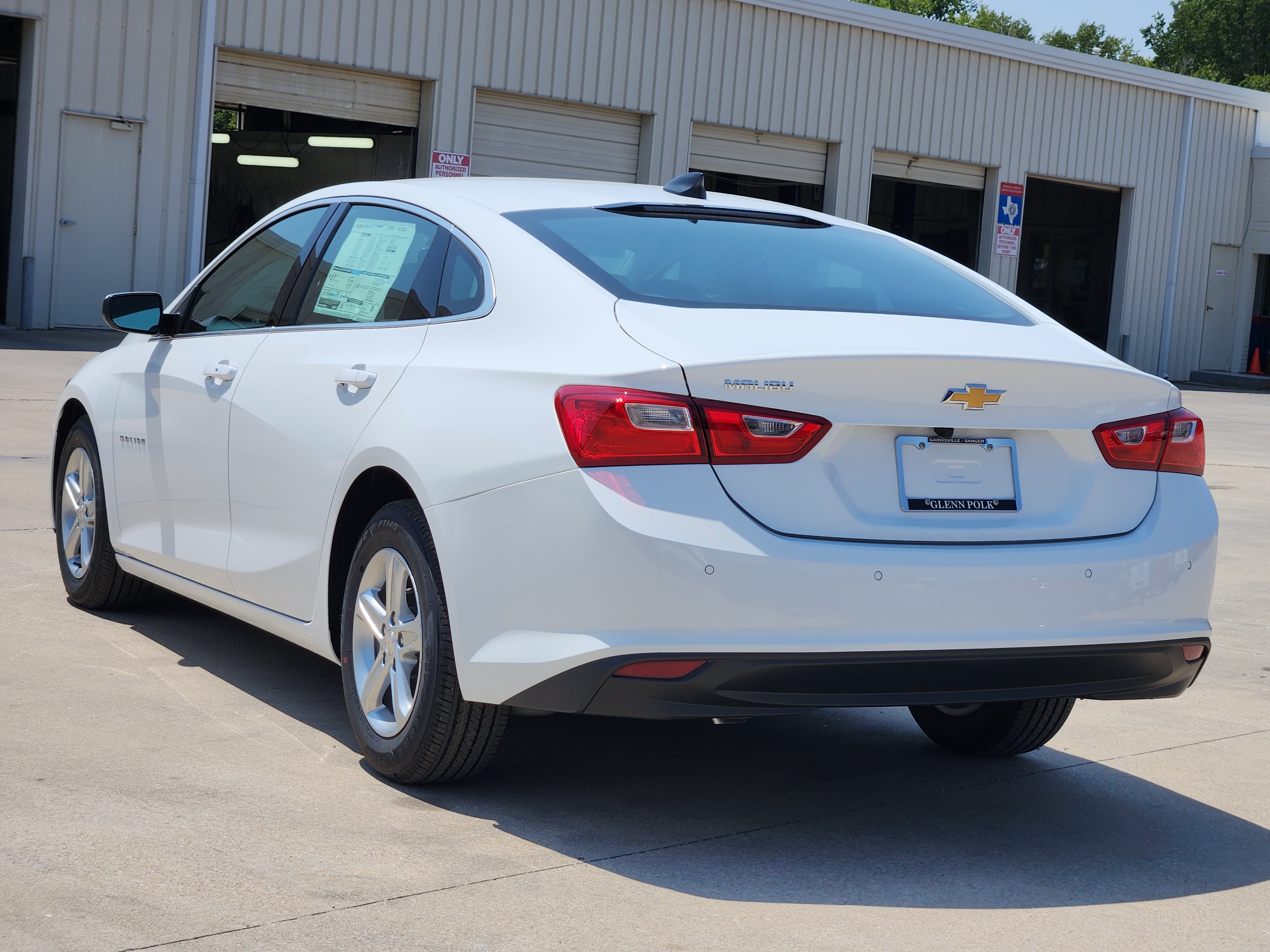 2025 Chevrolet Malibu LS 4