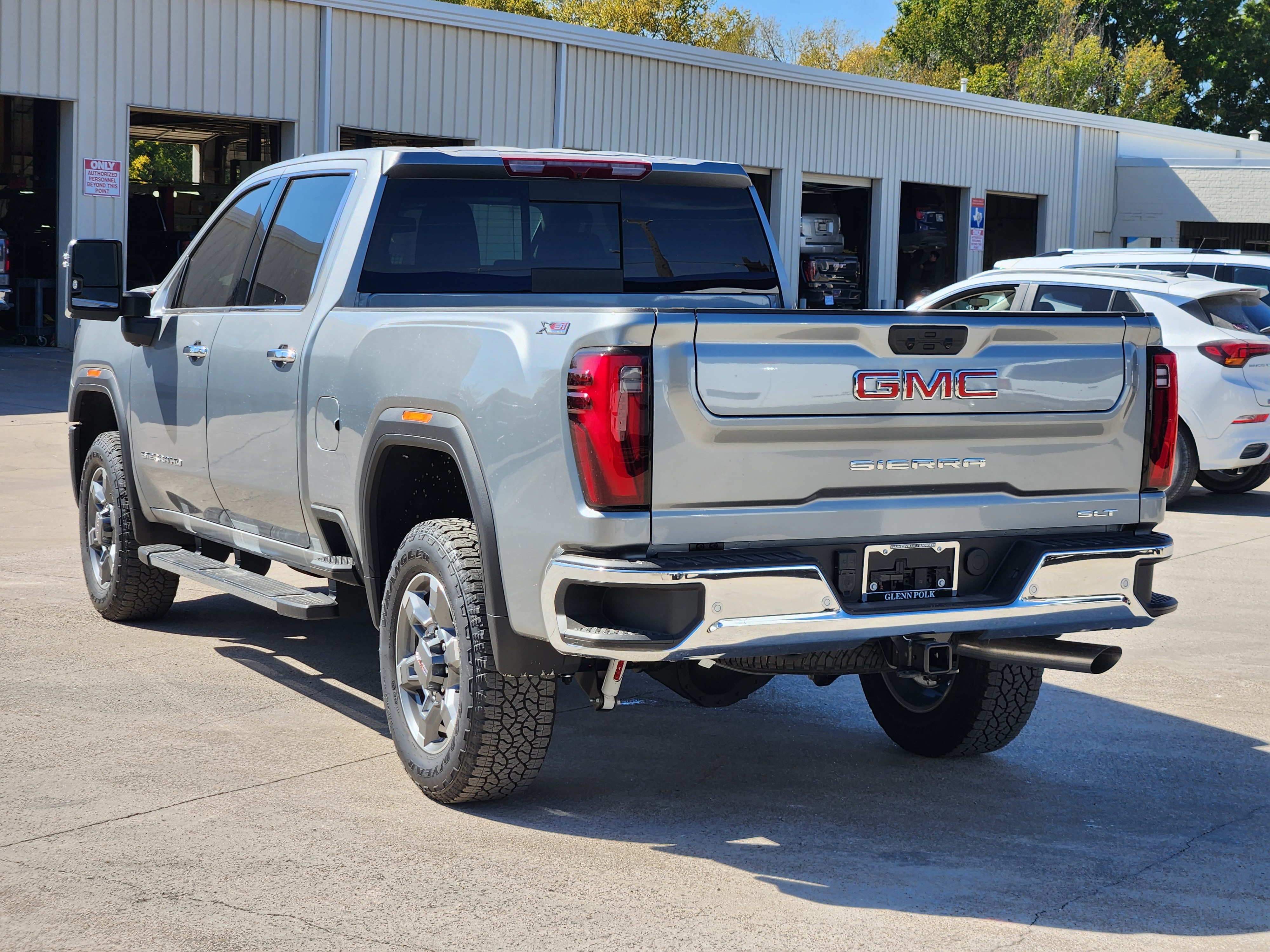 2025 GMC Sierra 2500HD SLT 4