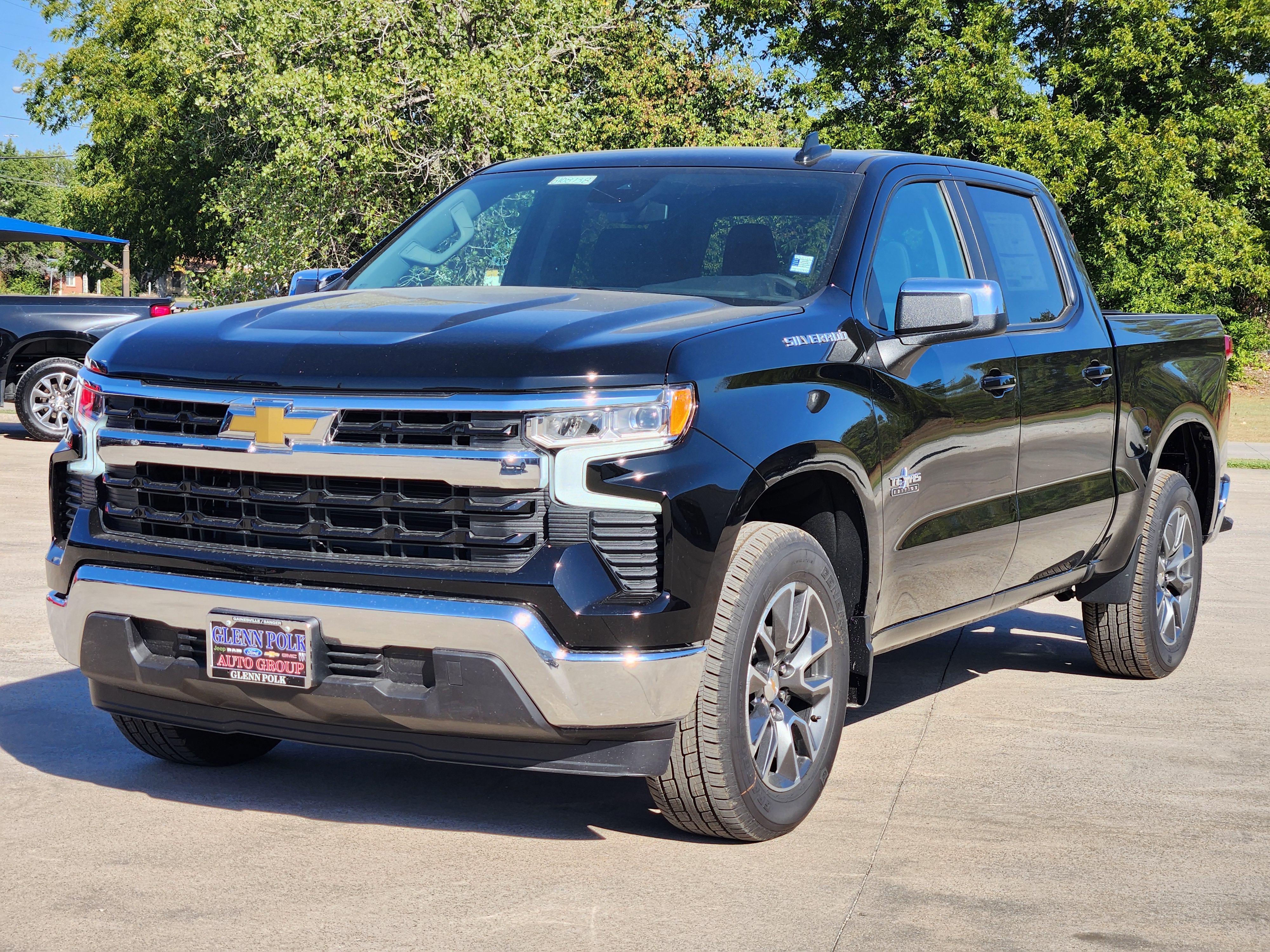 2025 Chevrolet Silverado 1500 LT 2