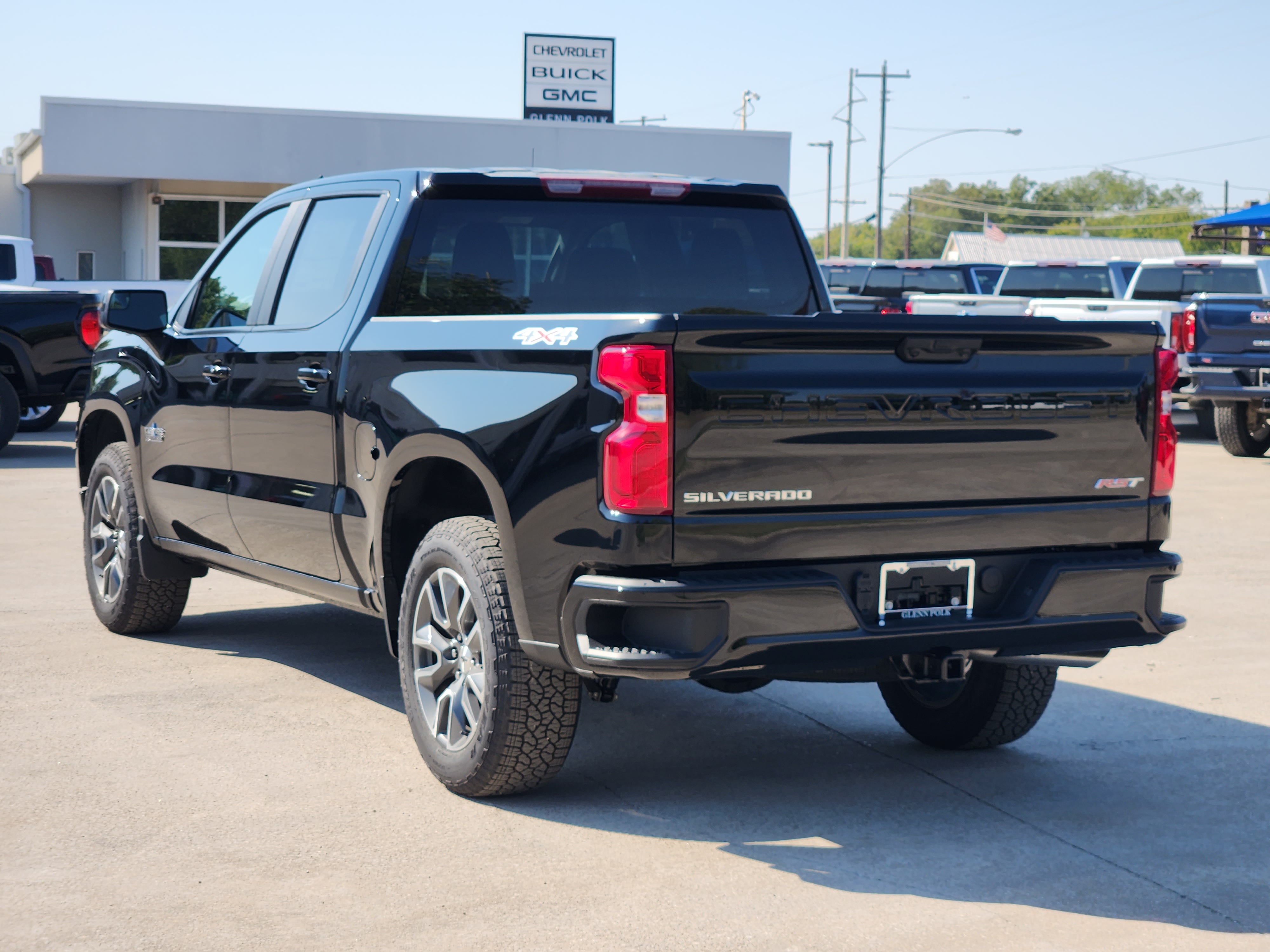 2025 Chevrolet Silverado 1500 RST 4