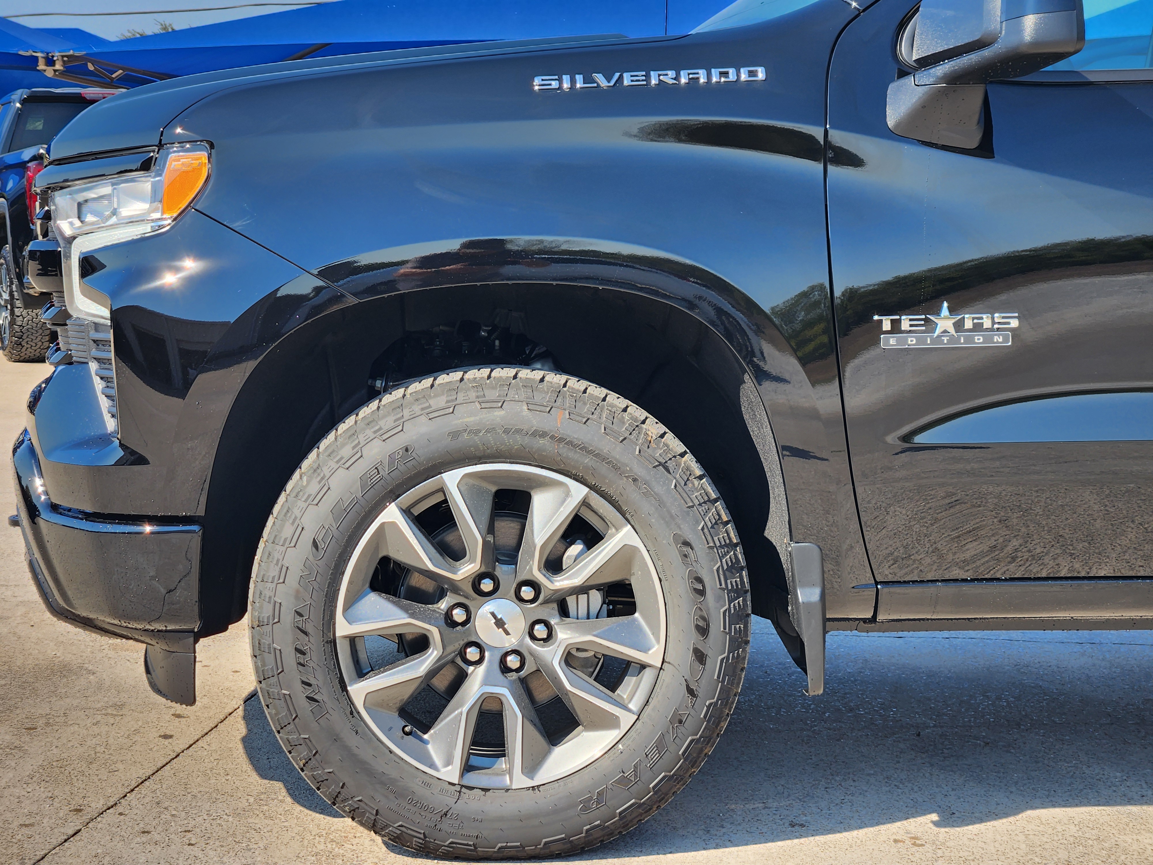 2025 Chevrolet Silverado 1500 RST 6