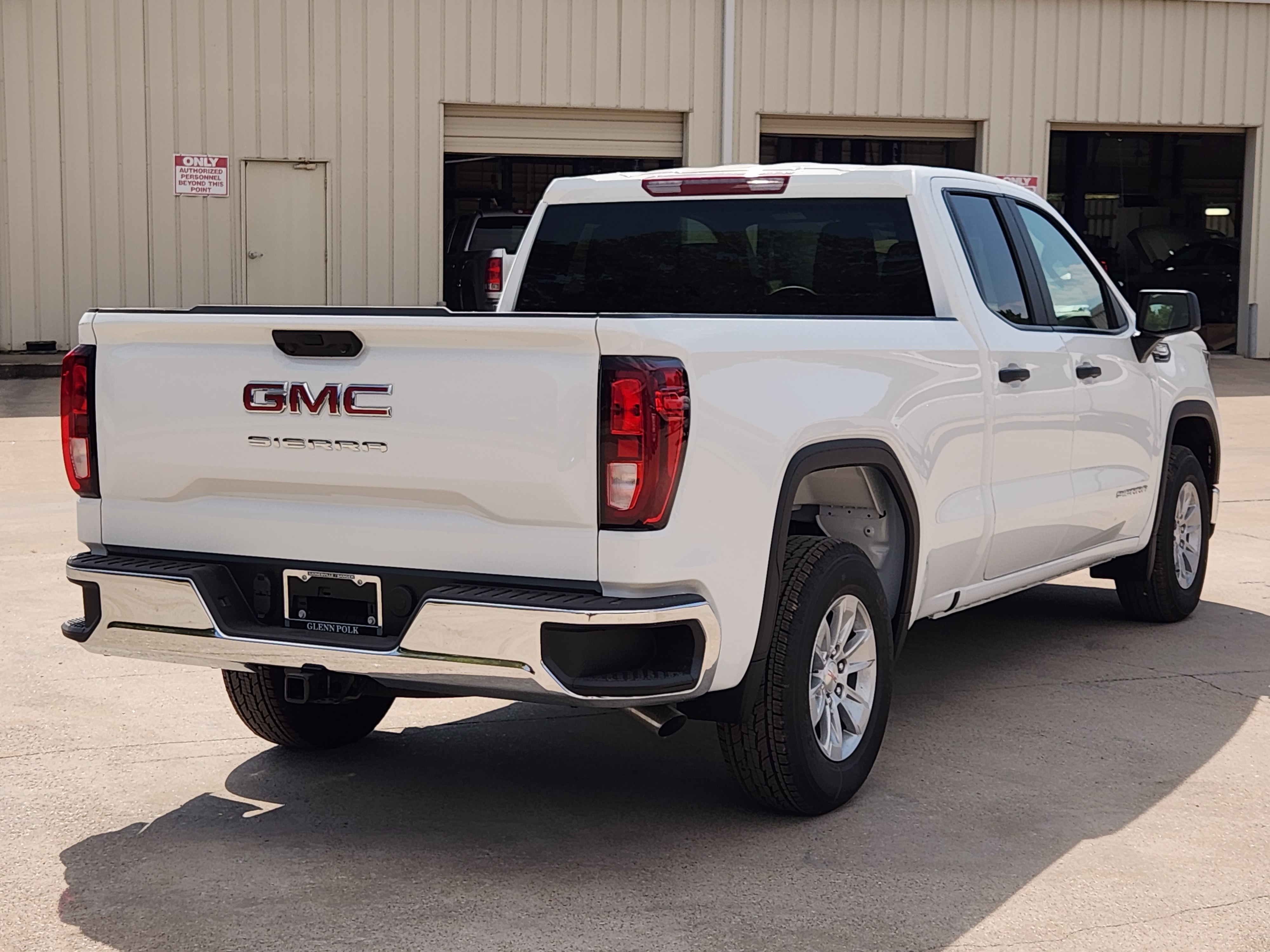 2025 GMC Sierra 1500 Pro 5