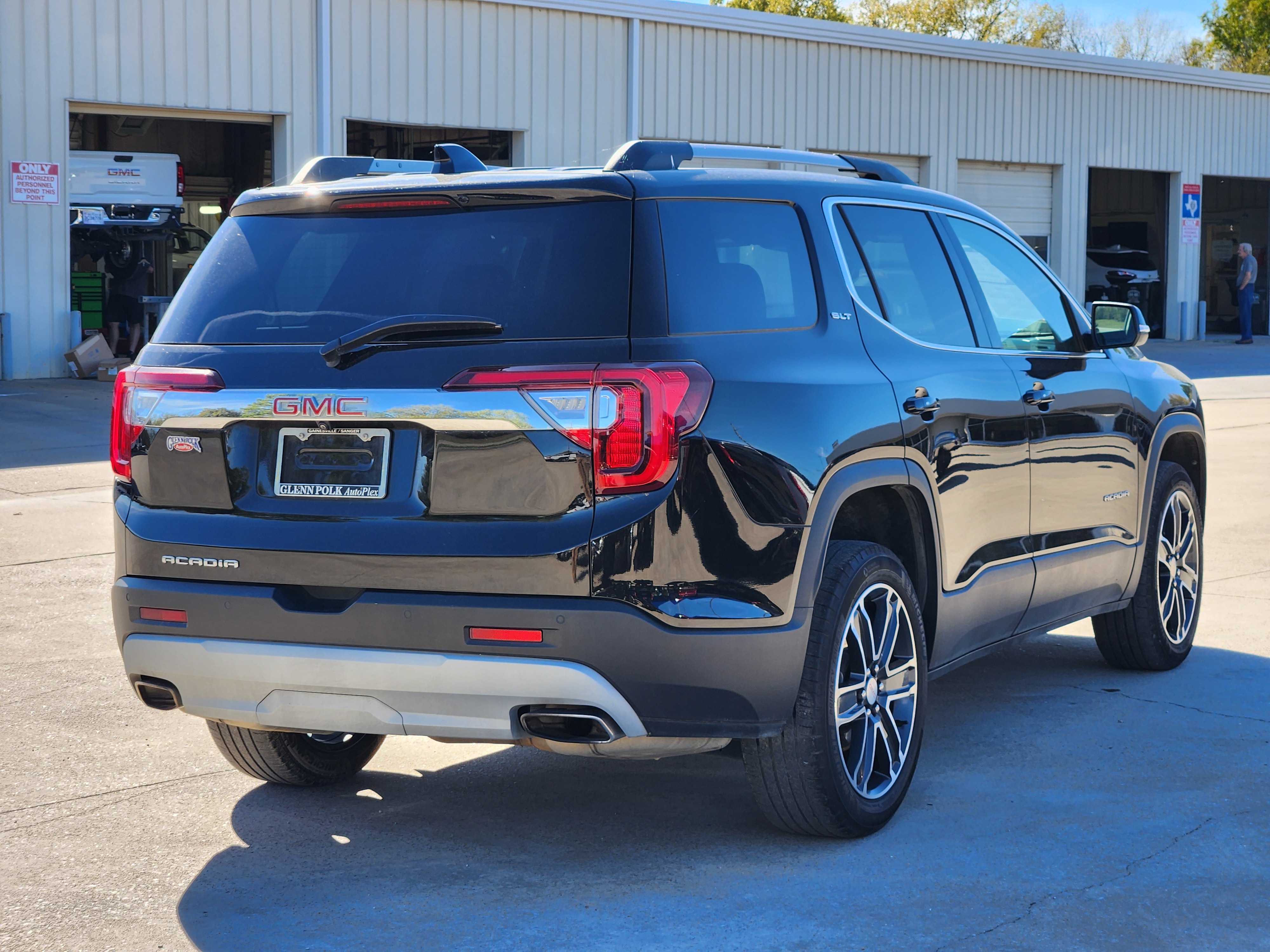 2022 GMC Acadia SLT 8