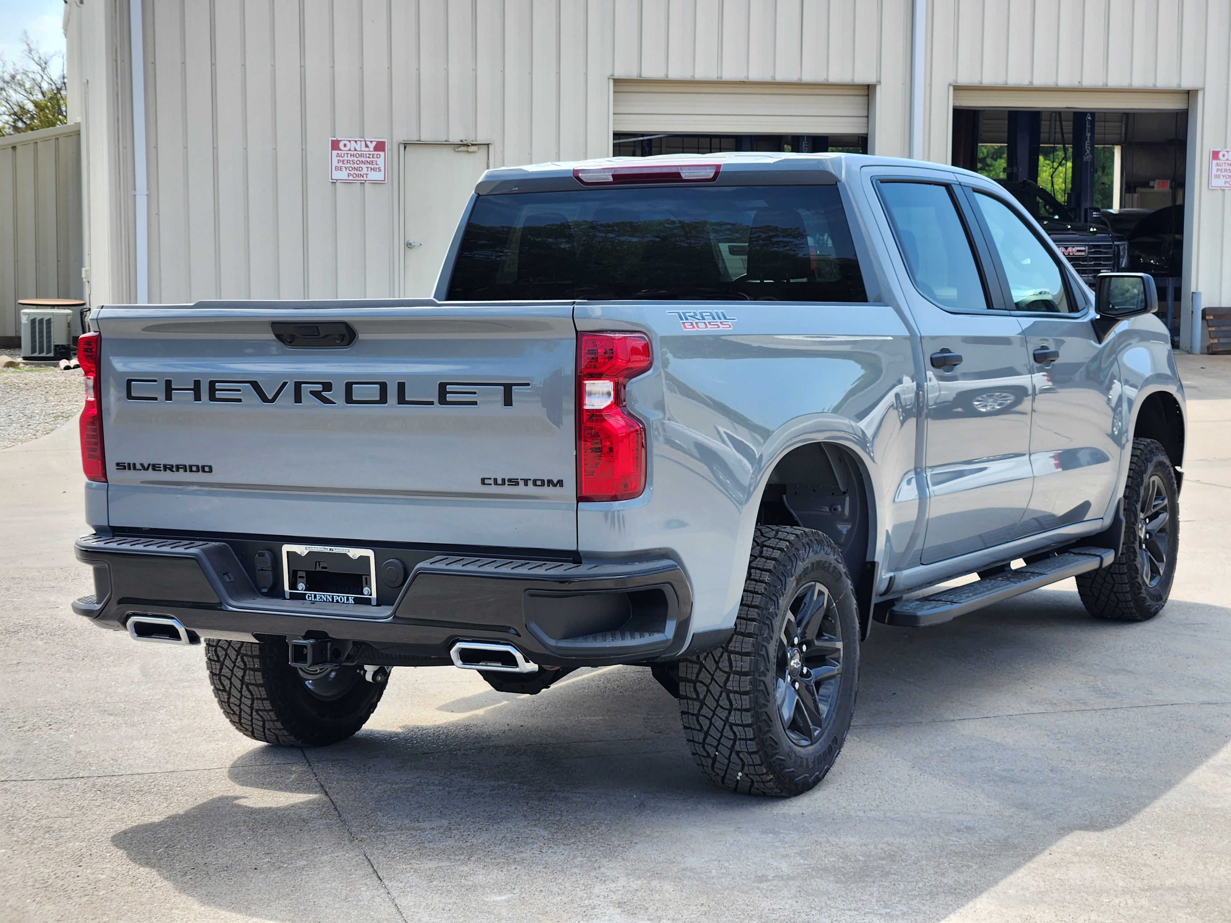 2025 Chevrolet Silverado 1500 Custom Trail Boss 5