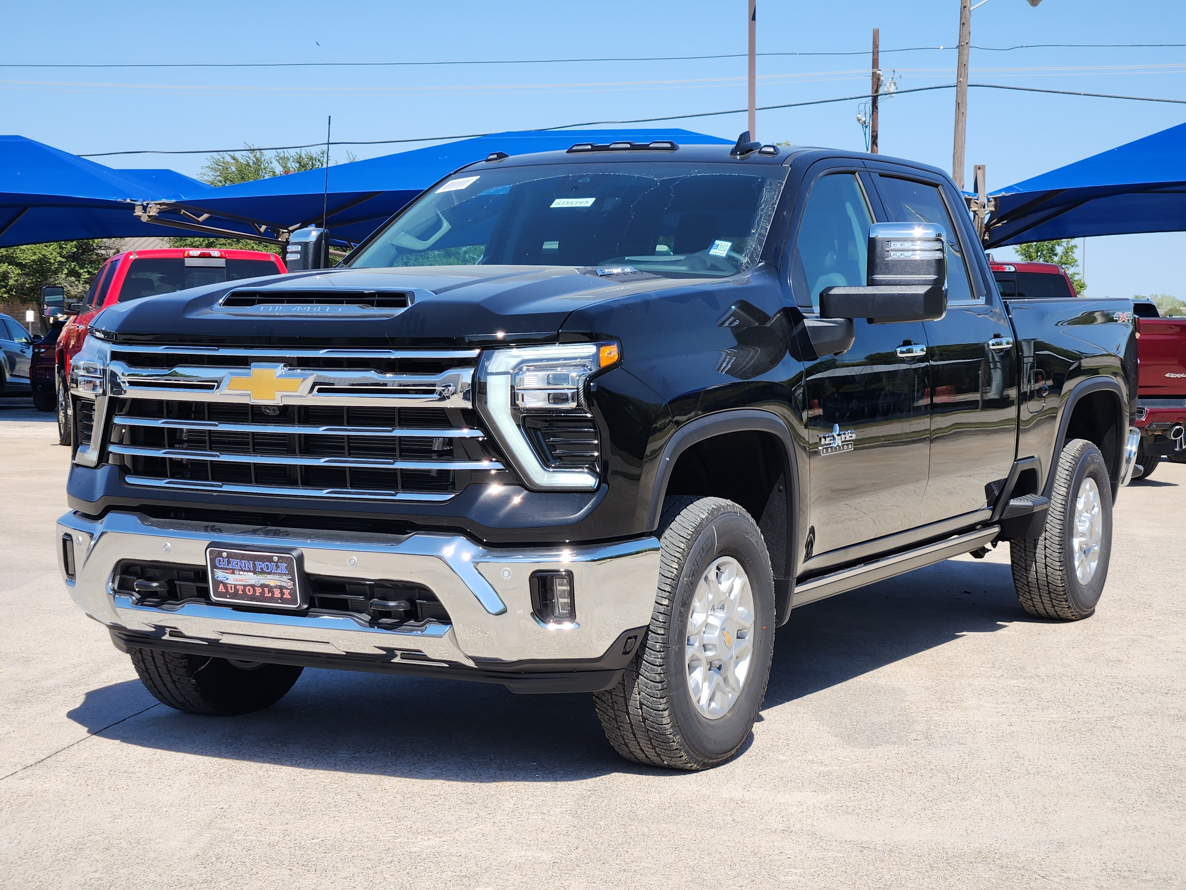 2025 Chevrolet Silverado 2500HD LTZ 2