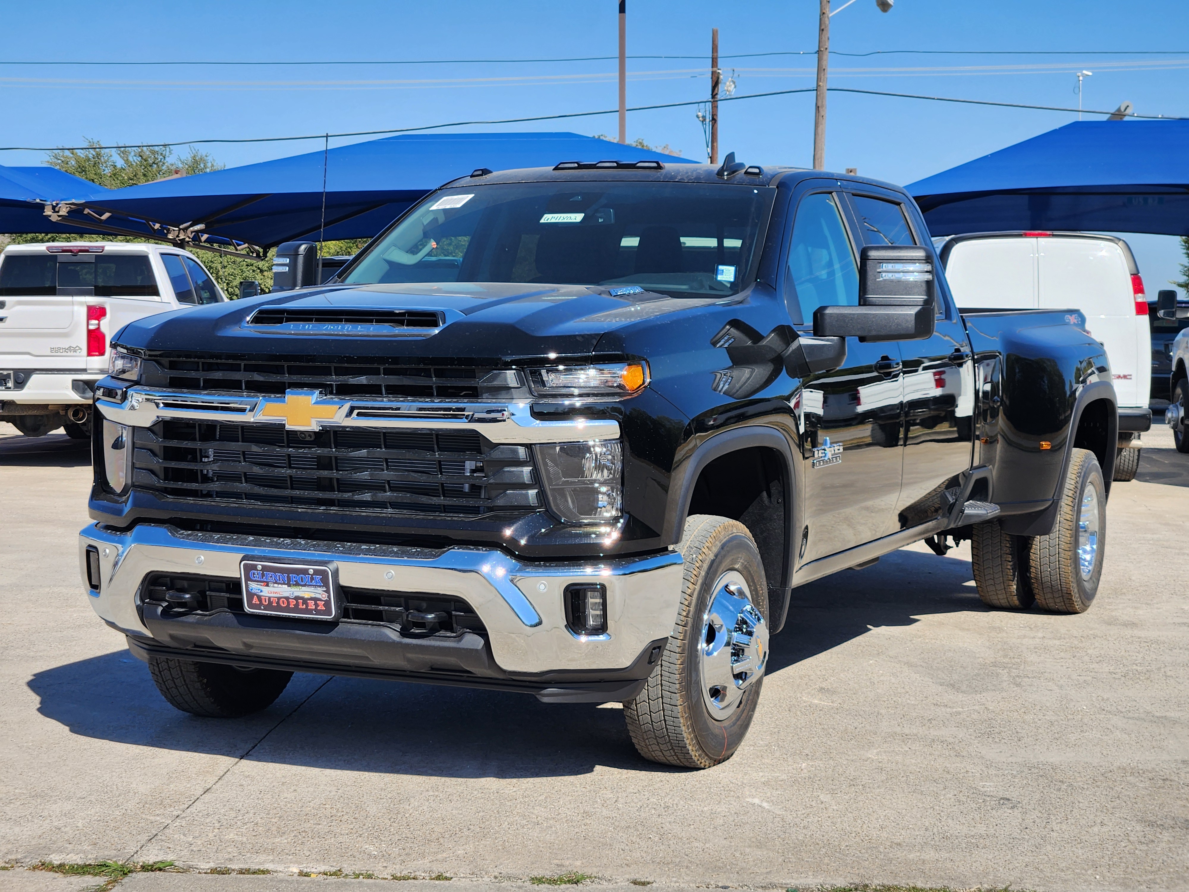 2025 Chevrolet Silverado 3500HD LT 2