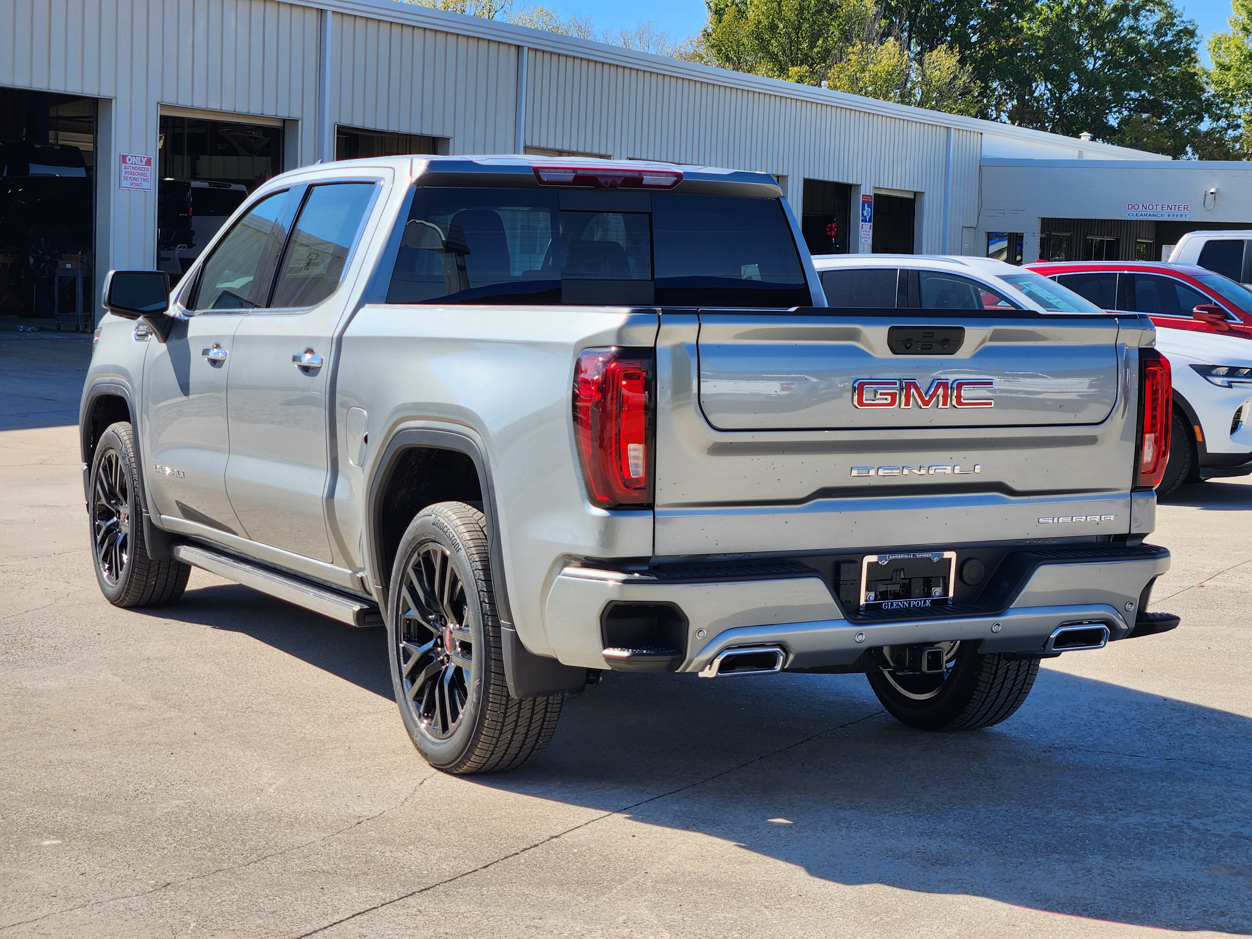 2025 GMC Sierra 1500 Denali 4