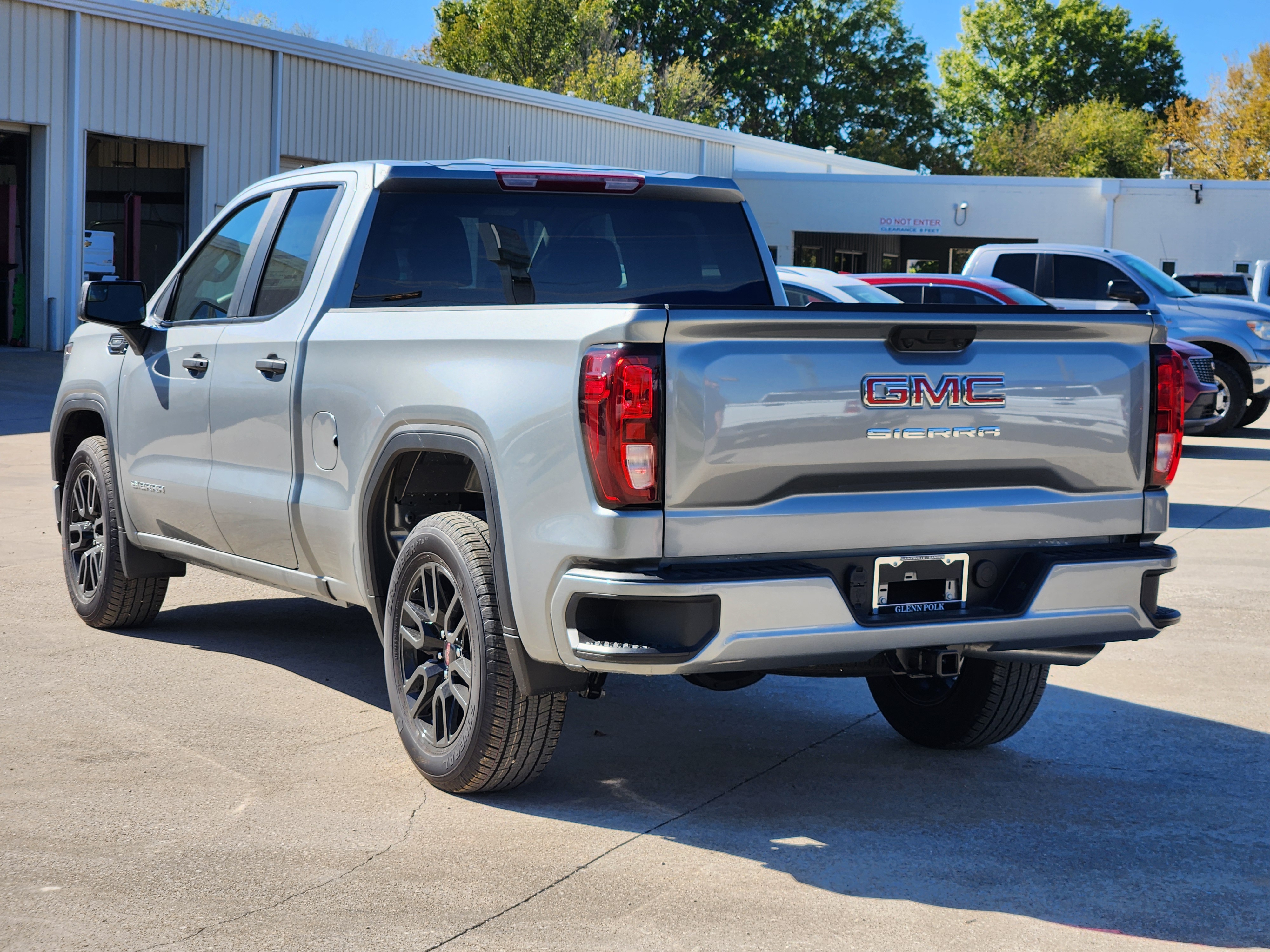 2025 GMC Sierra 1500 Pro 4