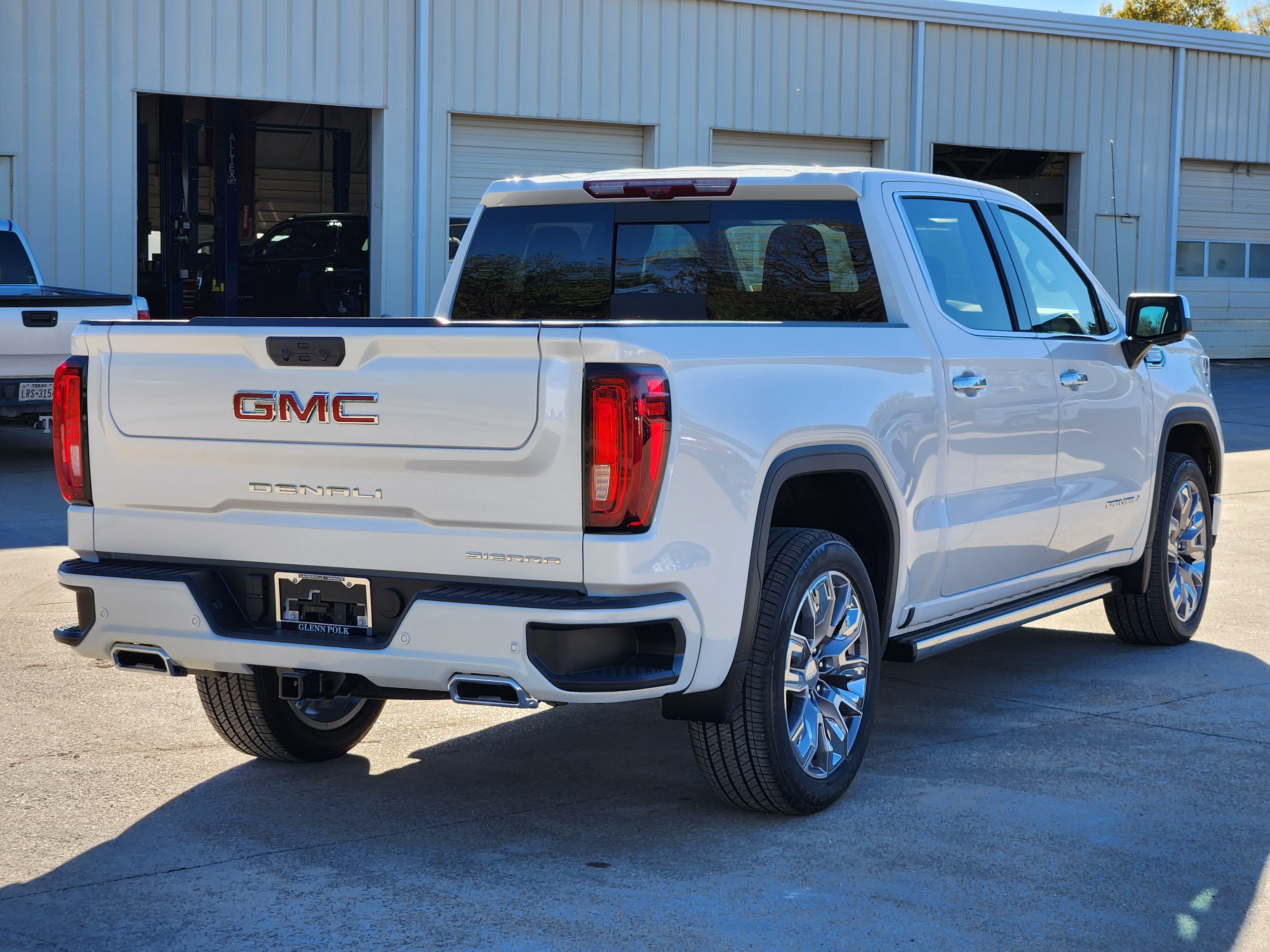 2025 GMC Sierra 1500 Denali 4