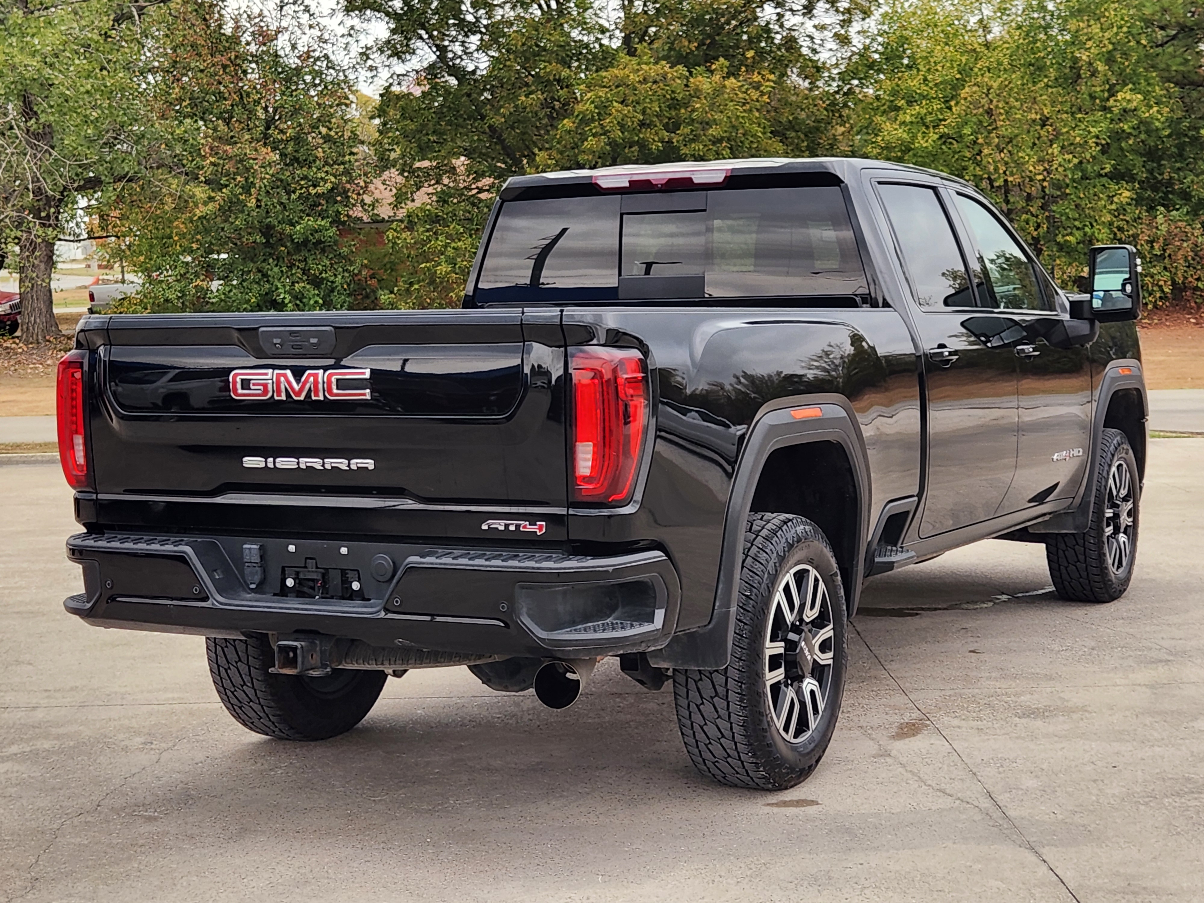 2022 GMC Sierra 2500HD AT4 8