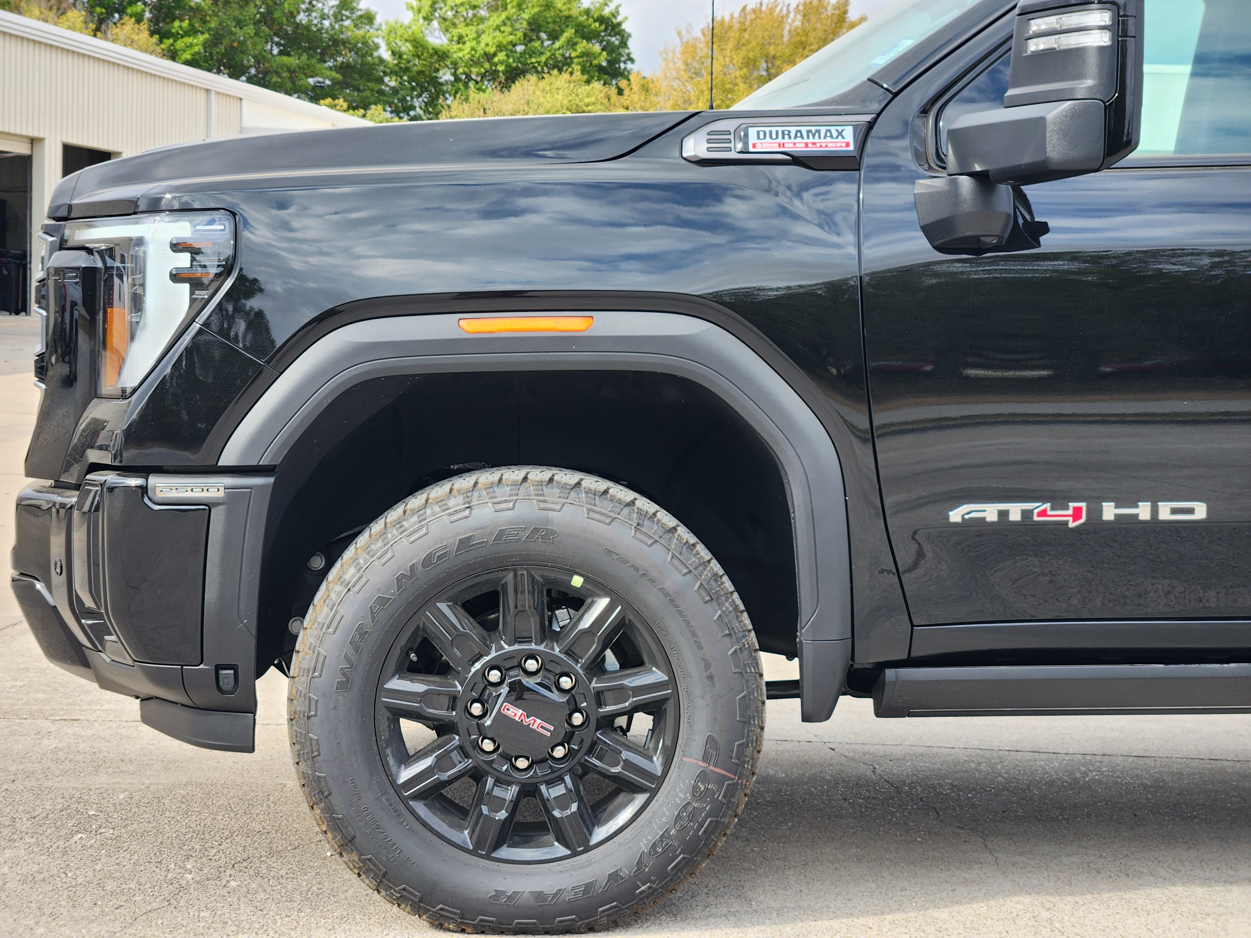 2025 GMC Sierra 2500HD AT4 6