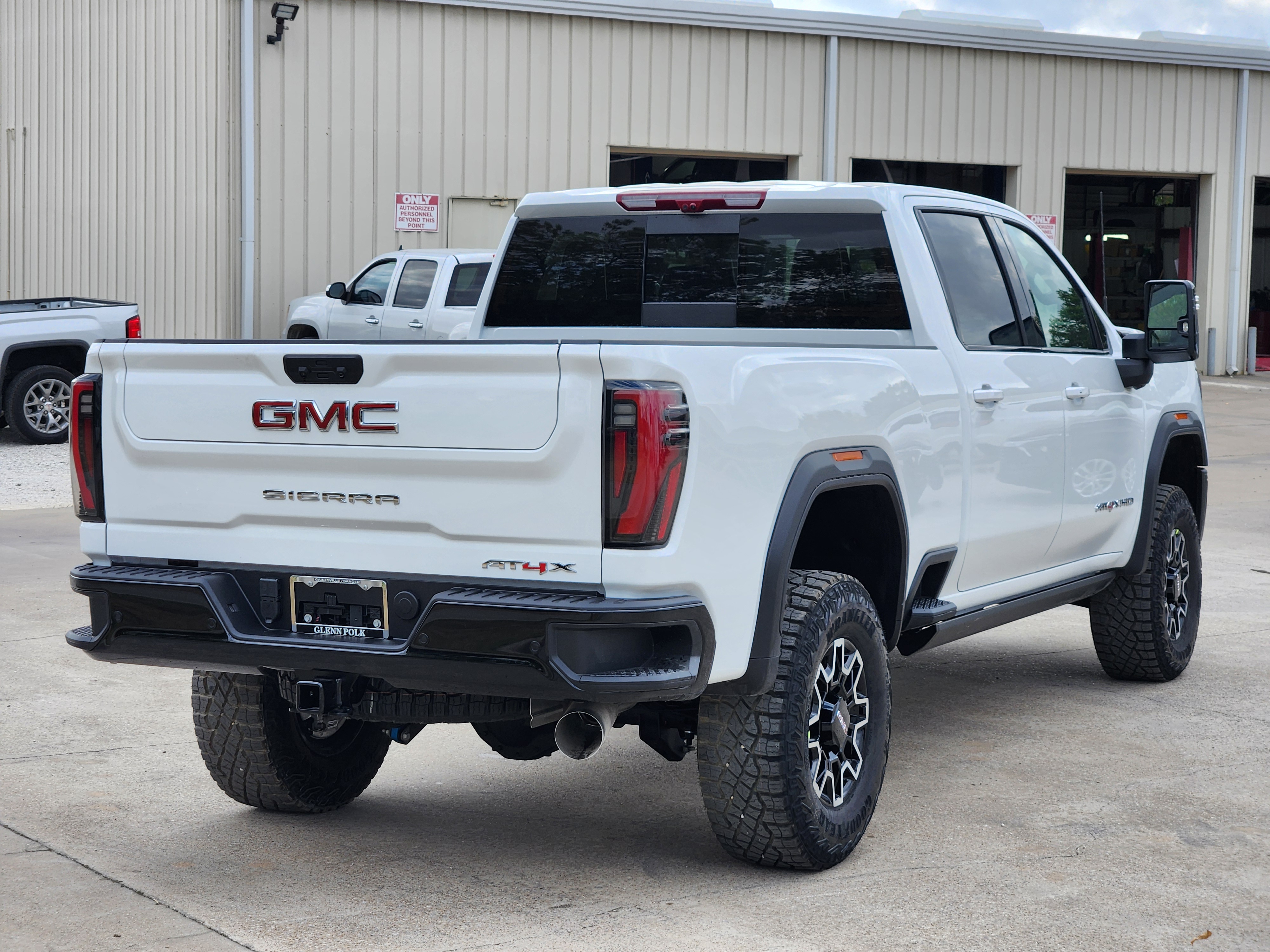 2025 GMC Sierra 2500HD AT4X 5